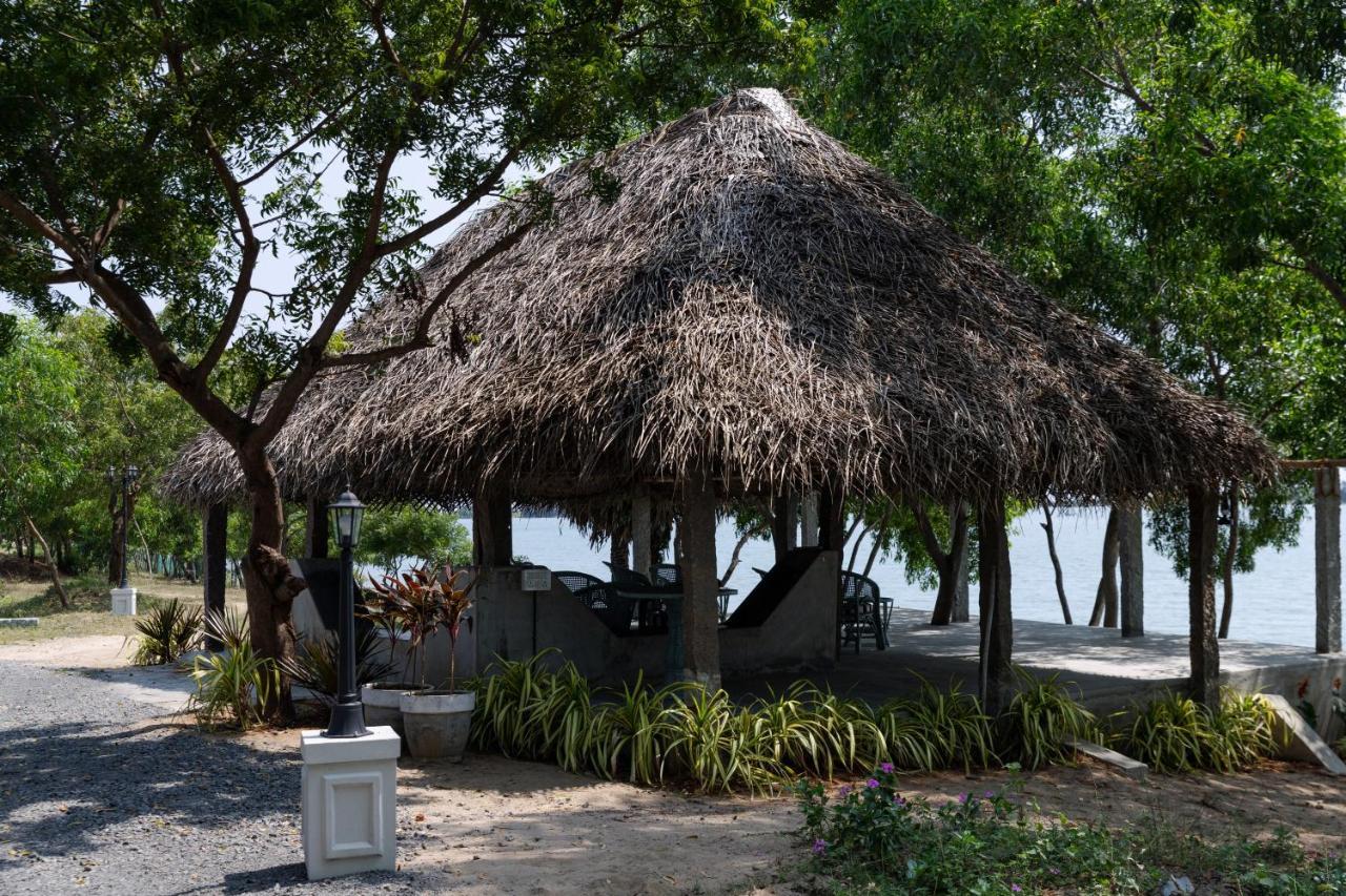 The Alampara Resort - Luxury Boutique Glamping & Water Sports Cheyur Экстерьер фото